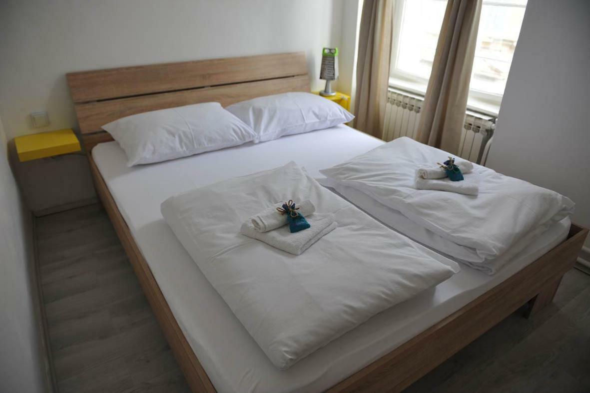 Apartment Bobi City Centre Zagabria Esterno foto