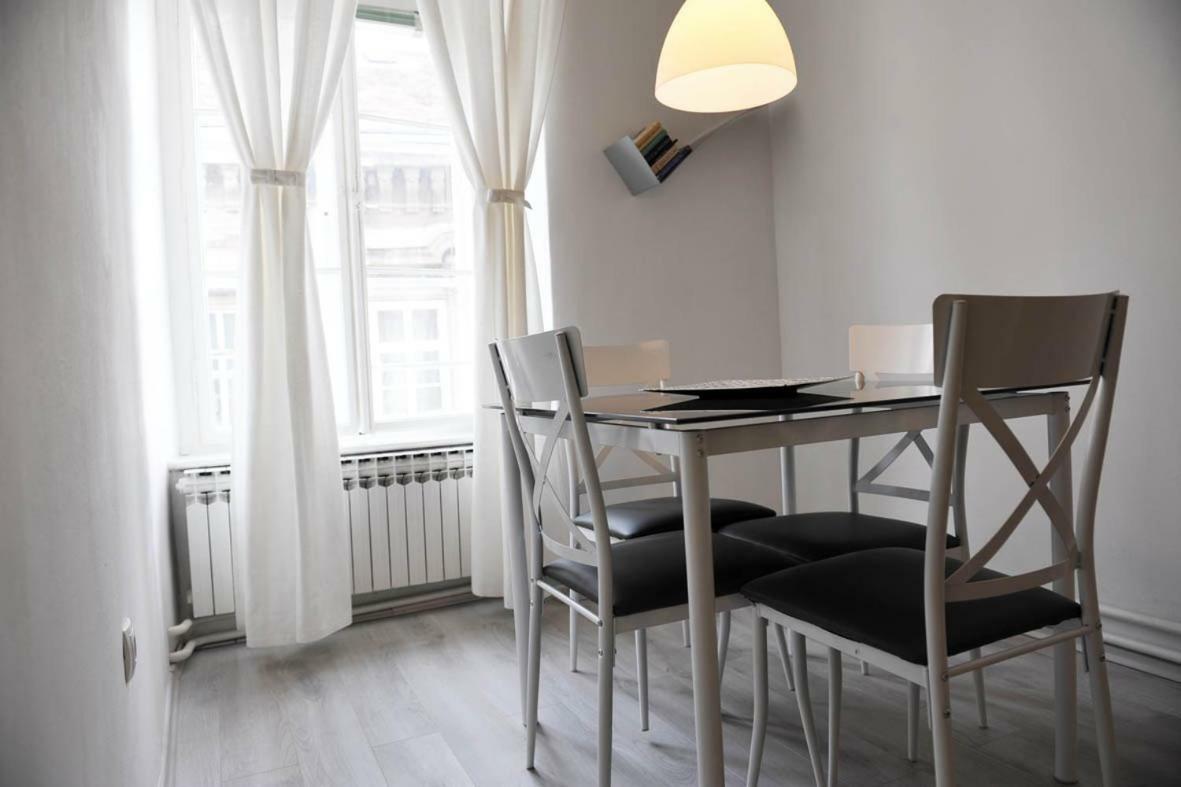 Apartment Bobi City Centre Zagabria Esterno foto